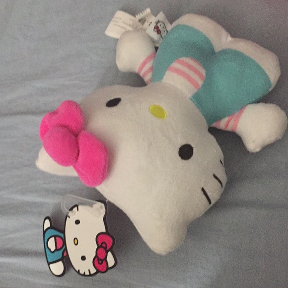 Dog toy hello kitty plush that speaks!!!! - Picture 3 of 4